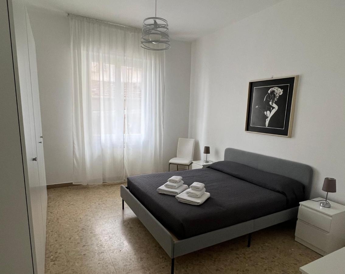 Manubella Appartamento 5 Vani Con Giardino La Spezia Ngoại thất bức ảnh