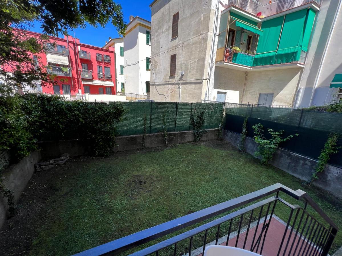 Manubella Appartamento 5 Vani Con Giardino La Spezia Ngoại thất bức ảnh